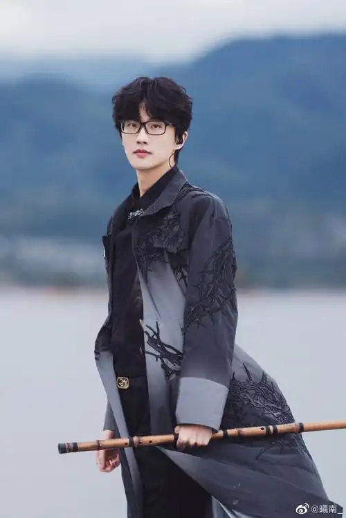 多年以后你依旧还是那个许嵩