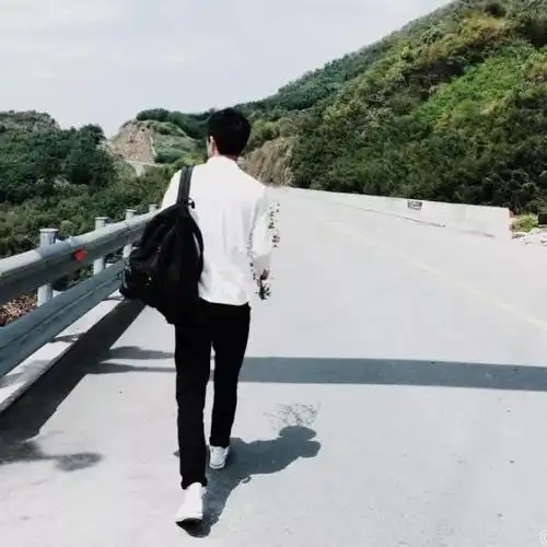 男生头像 #背影