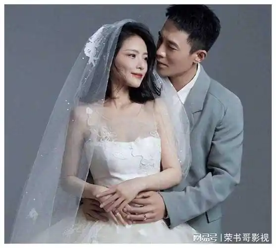 杜淳结婚后在家中看到了老婆王灿的身份证才知道自己被套路了