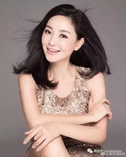 《倚天屠龙记》里最想娶的"小昭",现在活成人生大赢家