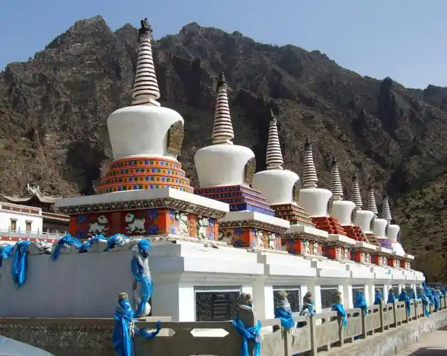 【南寺风光摄影摄影图片】阿拉善左旗-南寺生态摄影_《眉飞色舞》