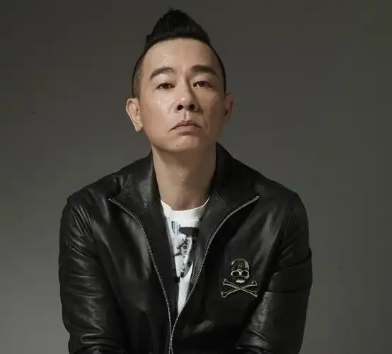 不要再叫他陈小春这些港星改名了