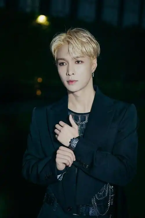 张艺兴音乐节的生图和精修图 可以说是完全没有差别吧