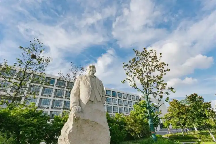 南通大学公布2022年招生章程