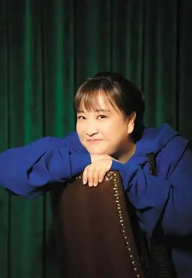 近日,电影《热辣滚烫》正在热映中,这是演员贾玲导演的第二部电影作品