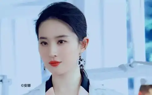 刘亦菲考古之天梭手表代言美图10