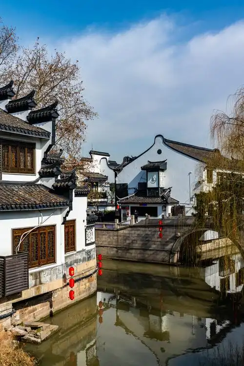 冬日阳光下的上海嘉定州桥老街