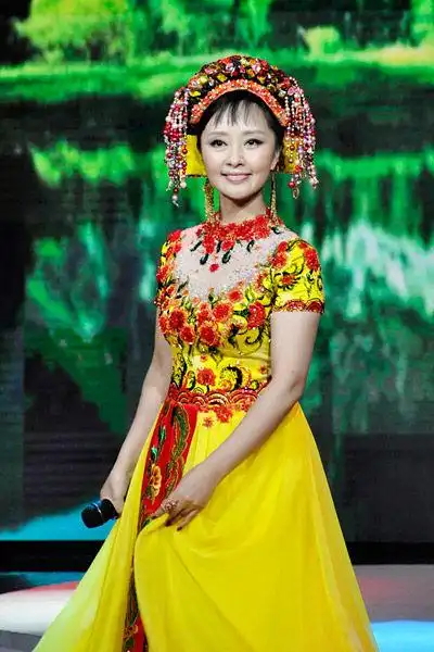 民族歌唱家曲比阿乌演艺经纪