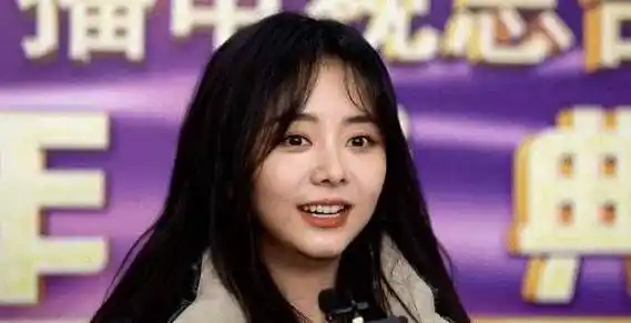 鼻子塌也很美我只服这4位女星没有名品美鼻也是大美女