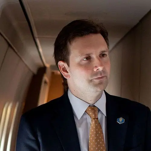 white house press secretary josh earnest.