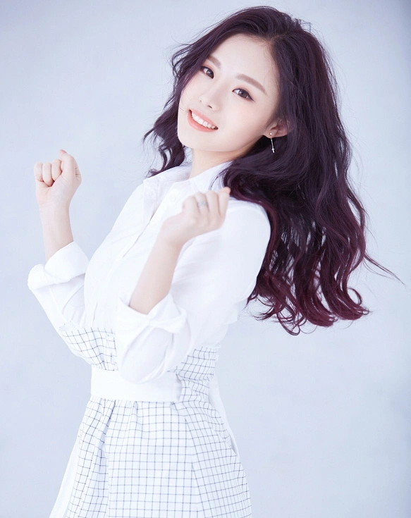 《创造101》中王婷"撞脸"张嘉倪,能找出来的绝对聪明!