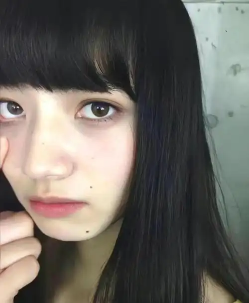 小松菜奈 好直给的美貌!