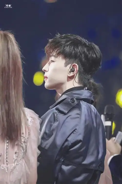 210129邓伦绝美侧颜杀合集神仙颜值让人一秒沦陷