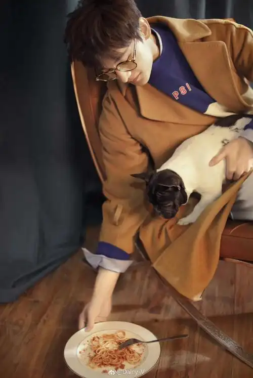 杨洋头像上新##杨洋居家男友