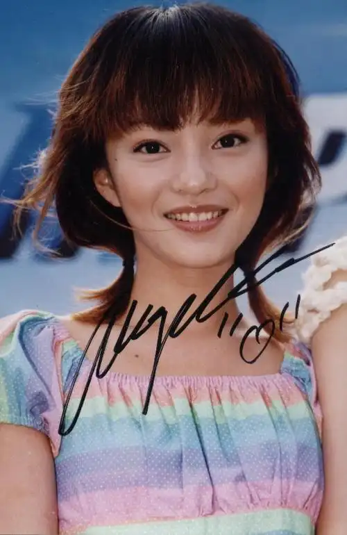 张韶涵写真图片-自制768x1024壁纸.-明星写真馆n63.com