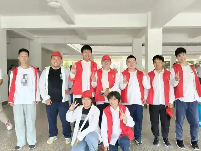 您当前的位置:>首页>师生天地>师生作品>690_518