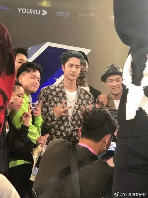 王一博##王传君想看易烊千玺王一博演杀手