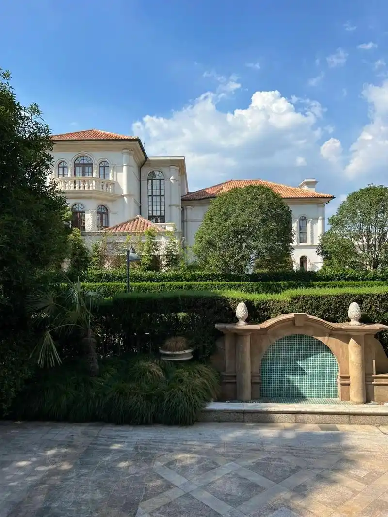 上海第一豪宅檀宫9.1亿的庄园别墅 ]沪上第壹豪宅!