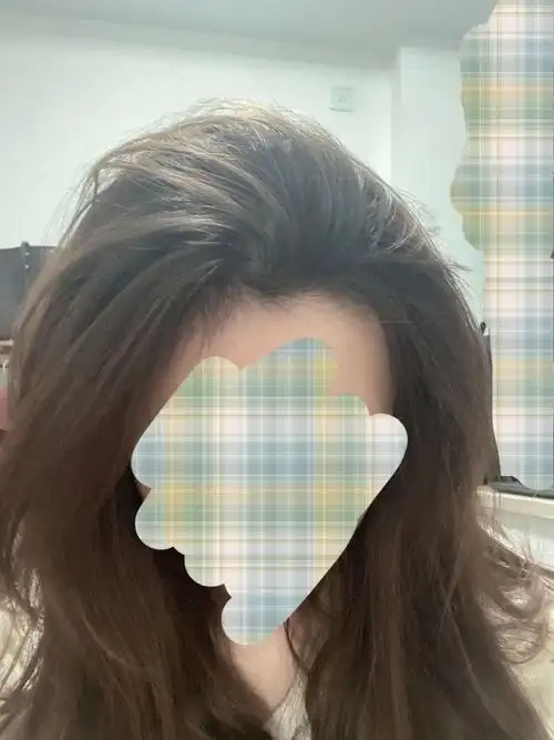 我头发很软,怎么办,怎么让头发看起来蓬松一点,除了烫头?