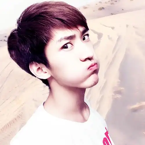 帅哥图片头像阳光,帅哥照片头像高清阳光-图片大观-奇异网