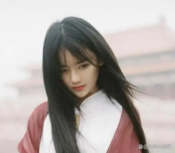 南笙结婚引爆热搜:初代网红步入幸福婚姻殿堂