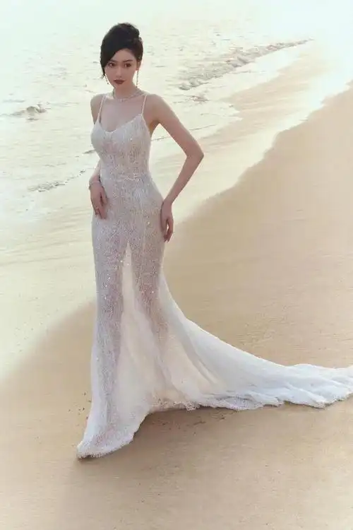 张天爱都以她独特的魅力和完美的身材吸引着大家的眼球