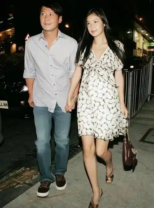 眼光太差,其实乐基儿和黎明合影很配_气质_美女_李嘉欣