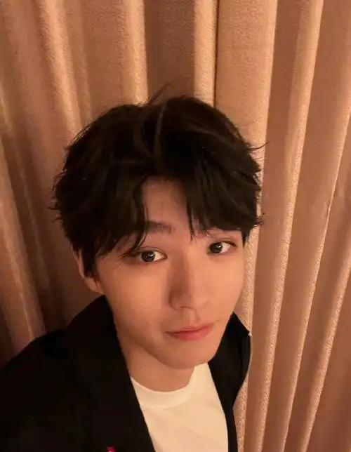 鹿晗一句话王俊凯记了这么多年