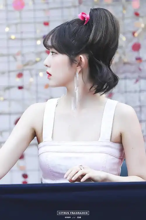 01 - 裴珠泫(排名不分先后)本期包括:背带裙/背心/吊带造型(勿喷)