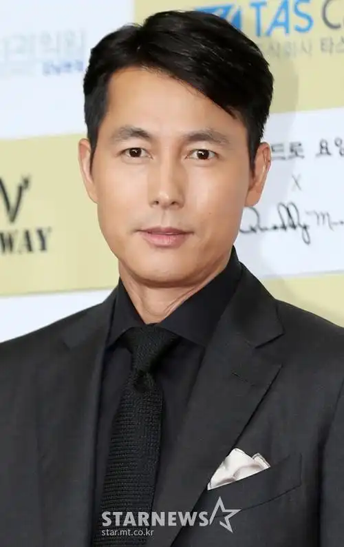 韩国演员郑雨盛将在济州岛谈难民问题.