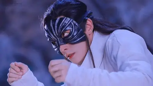 朱一龙,夜尊(图源@岚没味)