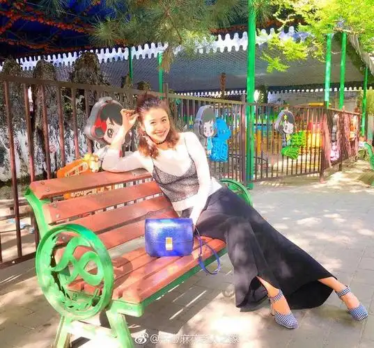 大长腿上线韩云云告诉你喜剧与美颜长腿一言不和全get