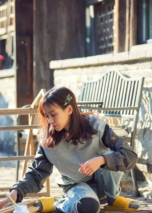 陈意涵嫁给"大叔",审美遭到网友质疑,更是令很多宅男心碎了_运动_款式