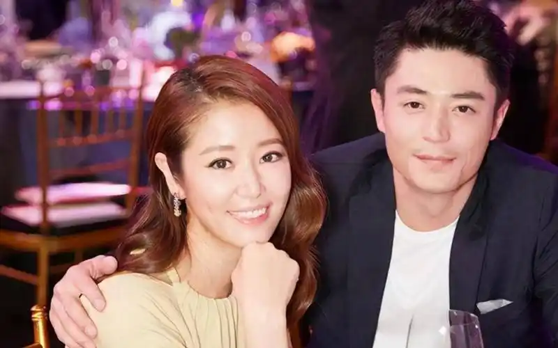 林心如霍建华庆结婚7周年,晒约会照破婚变传言,多位好友送祝福