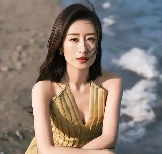 刘敏涛:被前夫伤透了心,37岁做单亲妈妈,"中年叛逆"也幸福