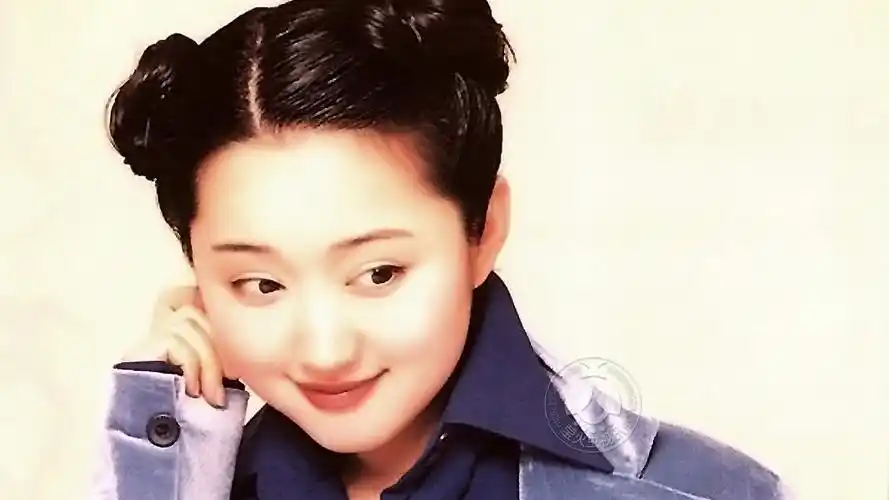 杨钰莹一组27岁时的旧照,梳着哪吒头的青春美少女