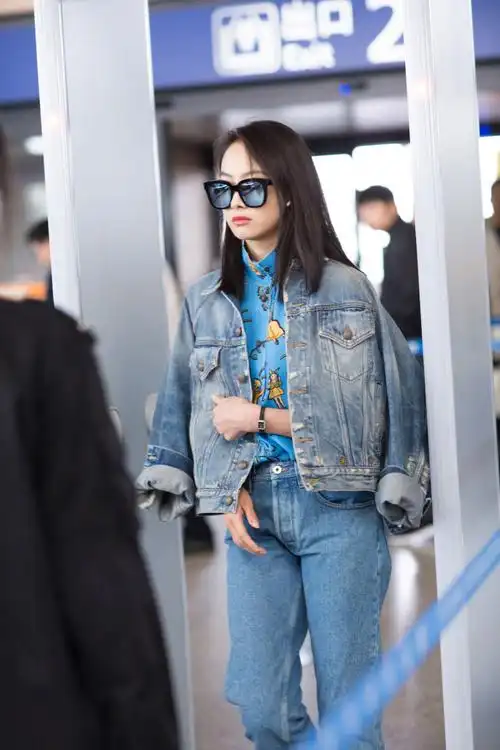 宋茜机场街拍图片_明星_美桌图片库