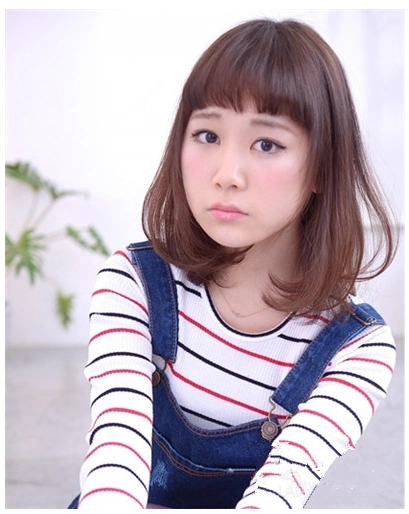 35岁圆脸适合什么短发