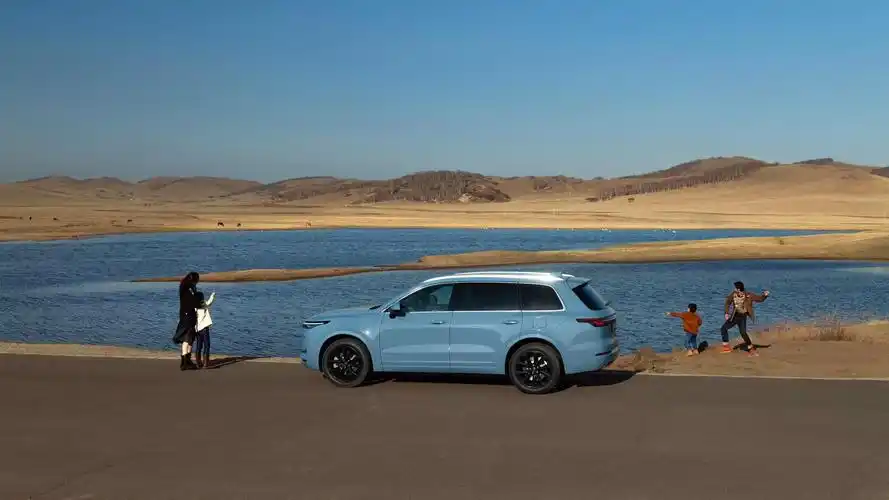 终于升级了,理想汽车发布2021款理想one