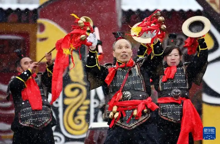 新春走基层丨老陕耍社火越闹越红火