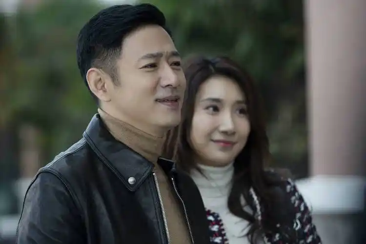 收视热度持续夺冠!《突围》成功"突围" 配角功不可没