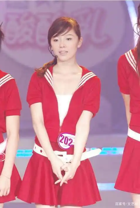 06年超女为什么是最差的一届?有人撕x有人打武警,堪称群魔乱舞