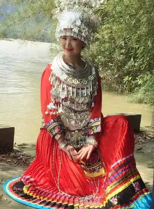 峰氏文化明星荟今日推荐瑶族知名音乐人吴龙宜星档