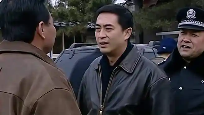 使命:林荫上任局长,结果刑警队主任却忙着奉承,作风太恶劣了-影视综