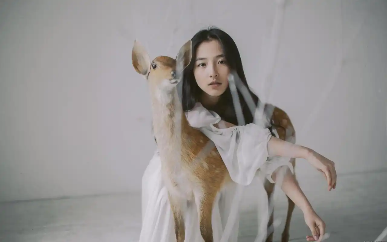 国民初恋吴倩写真高清桌面壁纸