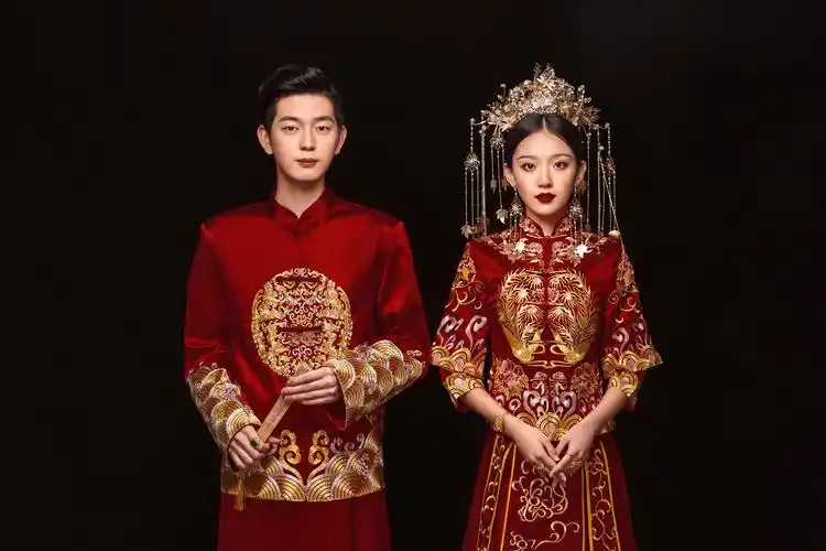 雨丝中式喜嫁经典极简i威震四方的华丽婚拍