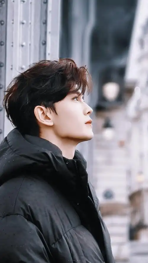 任嘉伦巴黎时装周#    壁纸 95