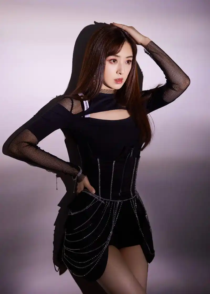 明星写真美图|张含韵