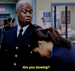 电影低头皱眉皱纹gif动图_动态图_表情包下载_soogif