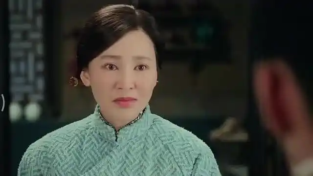 娘道柳瑛娘和时少卿过年,做了一桌子菜和牢生同桌却不能相认